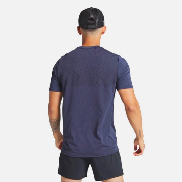 Navy Blue Gymshark Vital Shirt - Picture 2 of 4